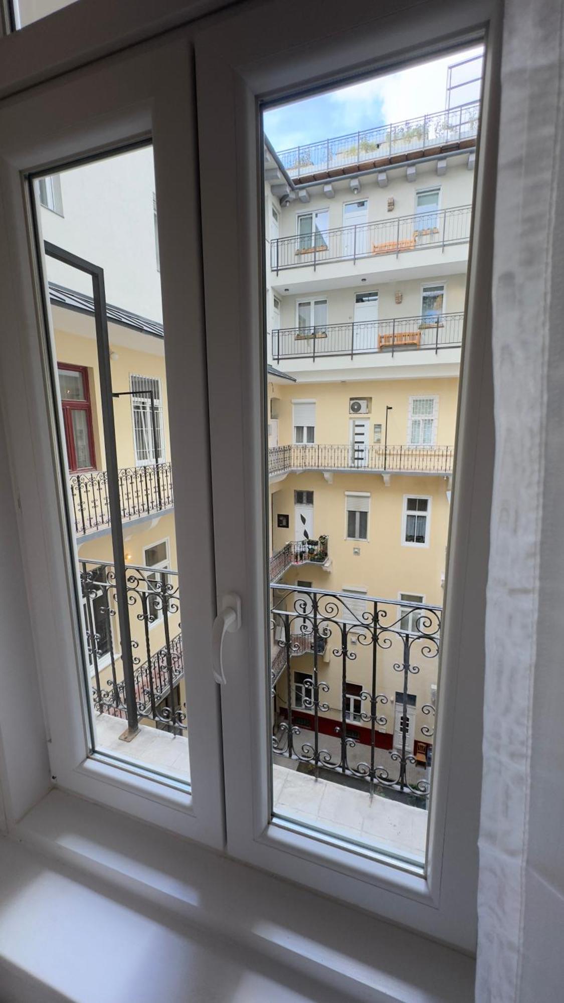 Vibes Budapešť
